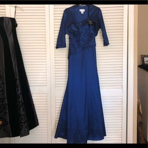 Fiesta formal dress, size M